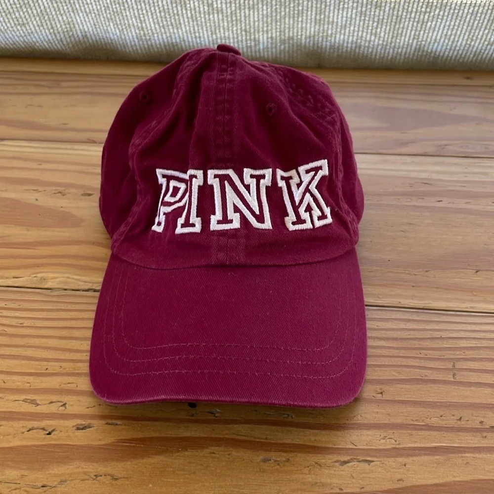 Victoria's Secret PINK Burgundy Ballcap Hat One Size
Adjustable Strap